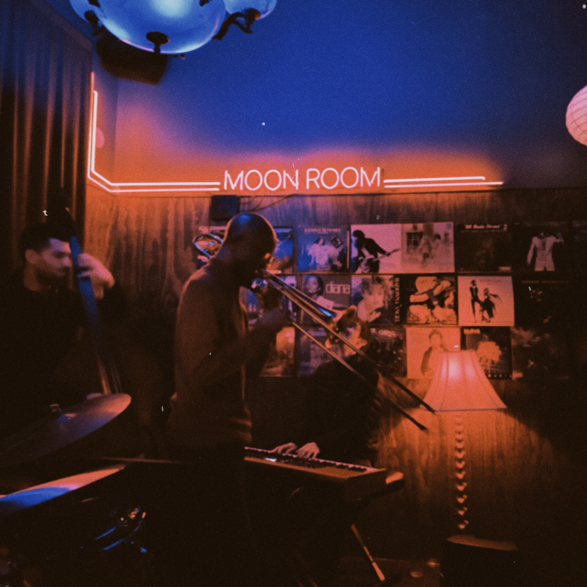 tucker sanders quartet @ moon room.